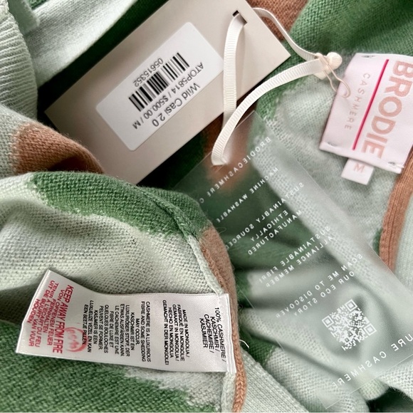 NWT Brodie Cashmere Wild Casi 2.0 Pastel Green Cardigan 100% Cashmere Animal M - Picture 7 of 11